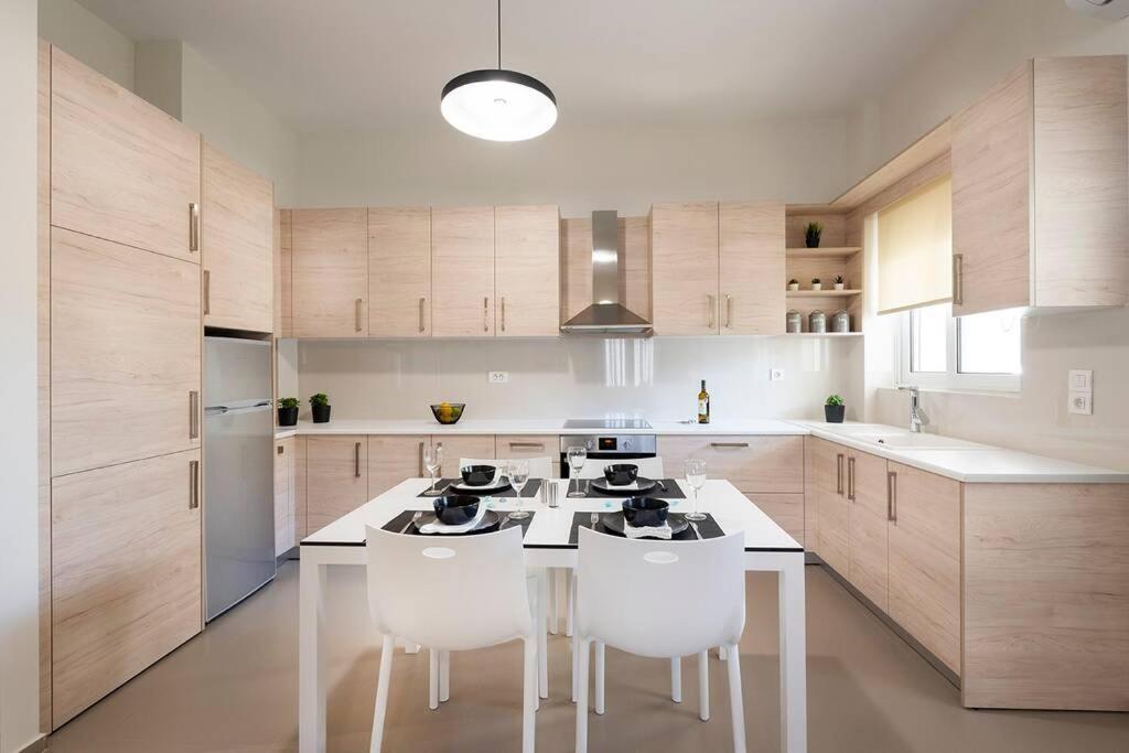 Fofi'S Elegant Home Kos Town Ngoại thất bức ảnh