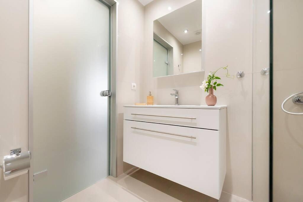 Fofi'S Elegant Home Kos Town Ngoại thất bức ảnh