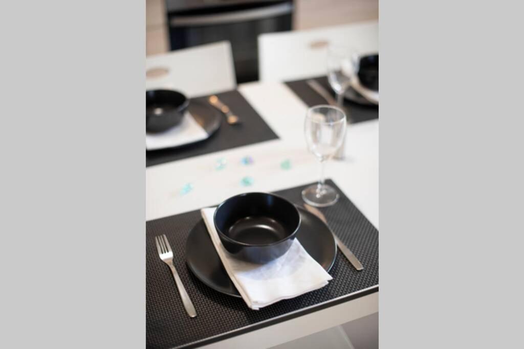Fofi'S Elegant Home Kos Town Ngoại thất bức ảnh